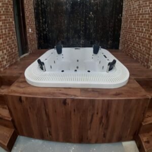 4 seater outdoor spa