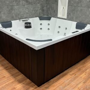 4 seater spa