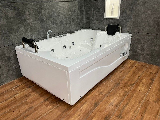 Couple Jacuzzi bathtub - Image 2